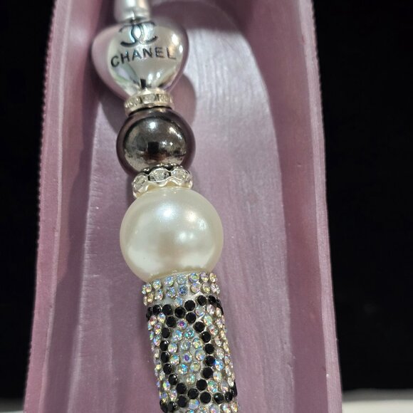 Pick-a-Pretty Pen w/Lux Fashion Inspired Bling Pens w/Ink Refill by PenGwensPosh - Picture 7 of 10